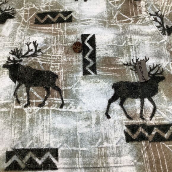 Woolrich Mens Long Sleeve Button Up Flannel Shirt Elk Pattern Size Medium - Picture 4 of 5